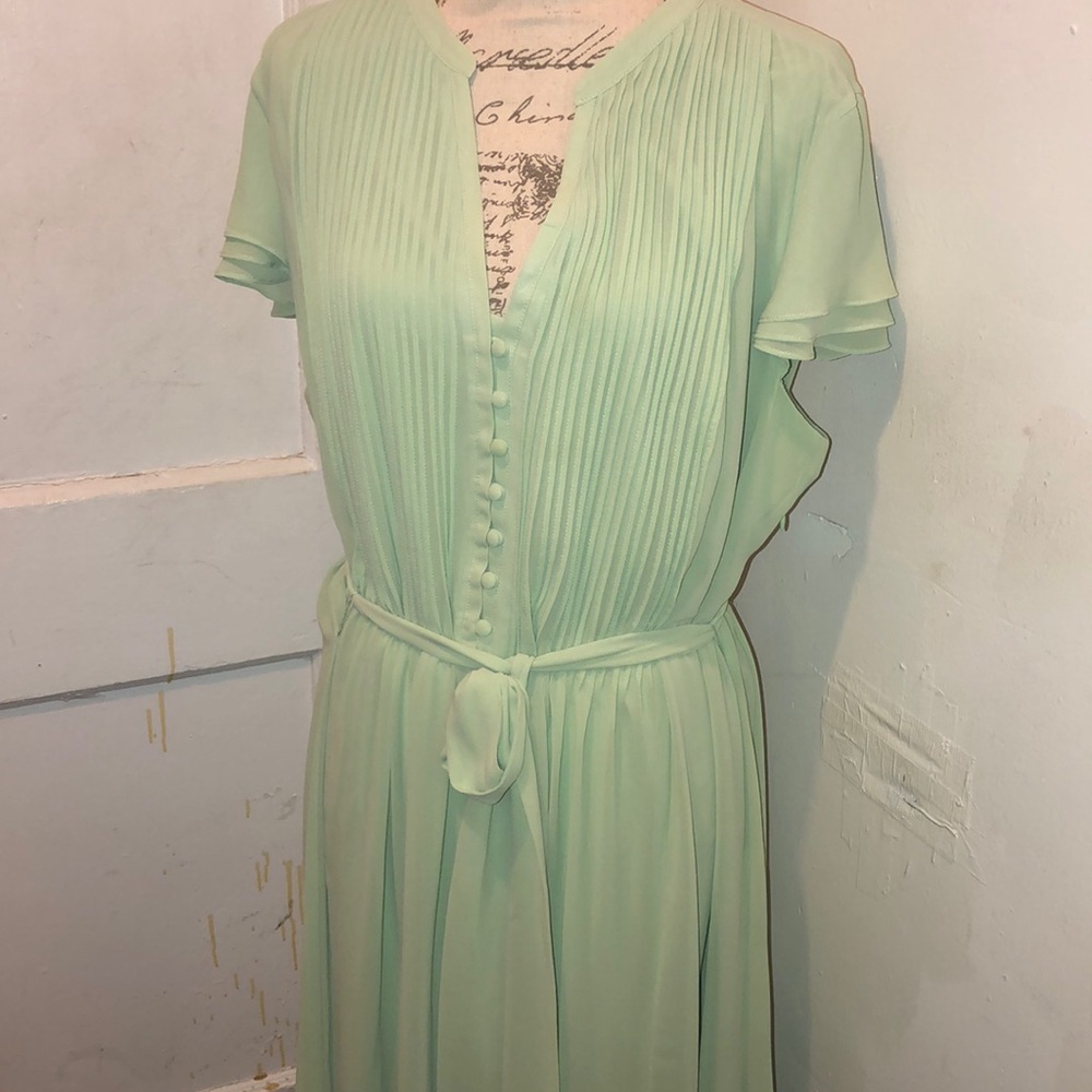 Dress Barn
